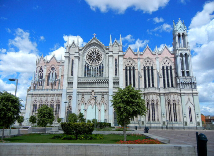 Descubre el México colonial entre partidos: Guanajuato y León